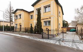 Spacious Apartment Near Wolin National Park By Noclegi Renters